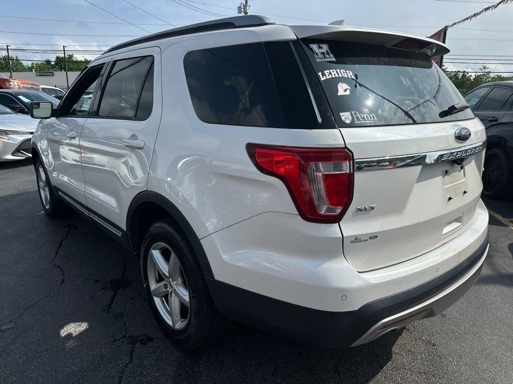Ford Explorer XLT 4WD 2016