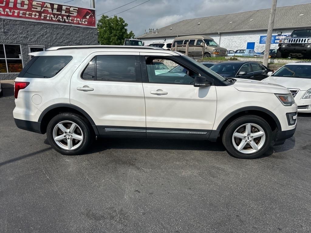 Ford Explorer XLT 4WD 2016
