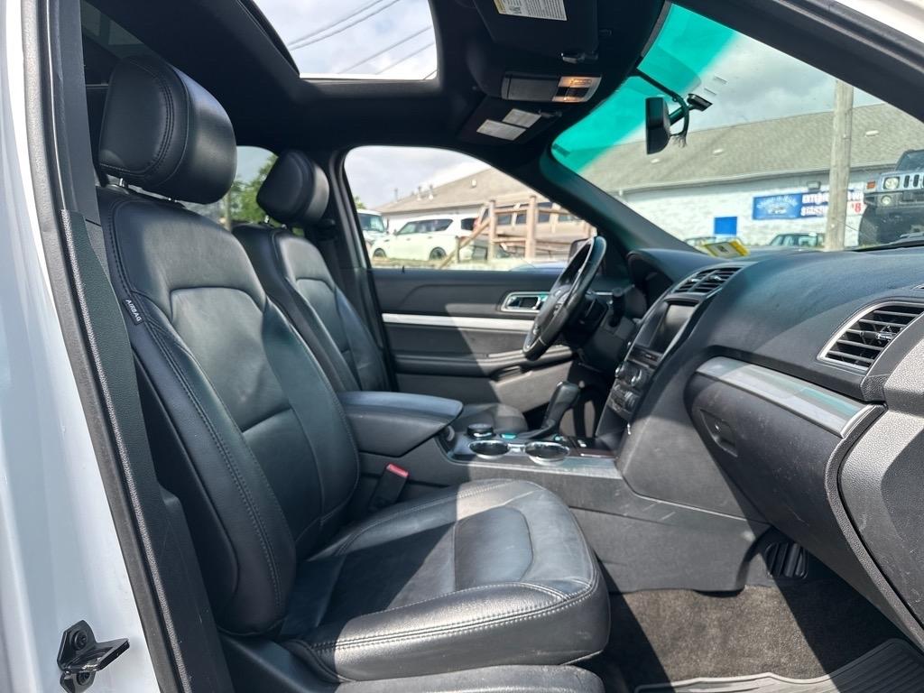 Ford Explorer XLT 4WD 2016
