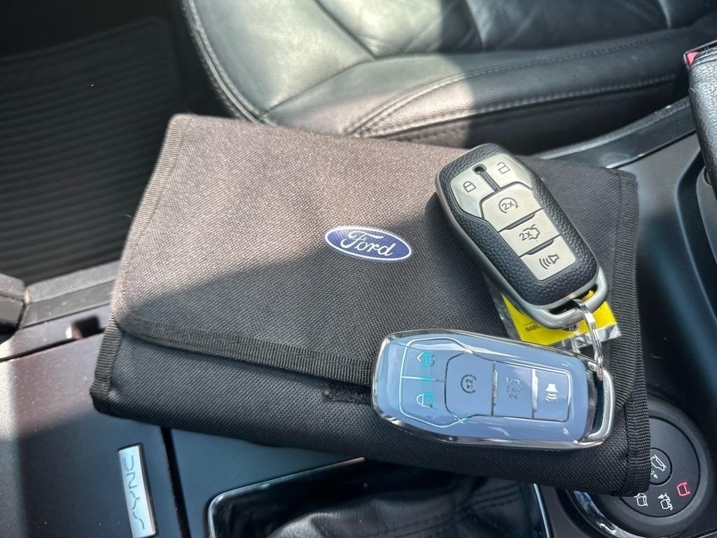 Ford Explorer XLT 4WD 2016