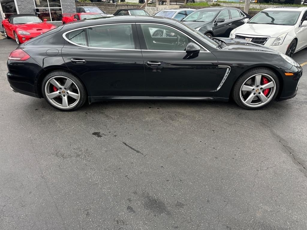 Porsche Panamera Turbo Executive 2014