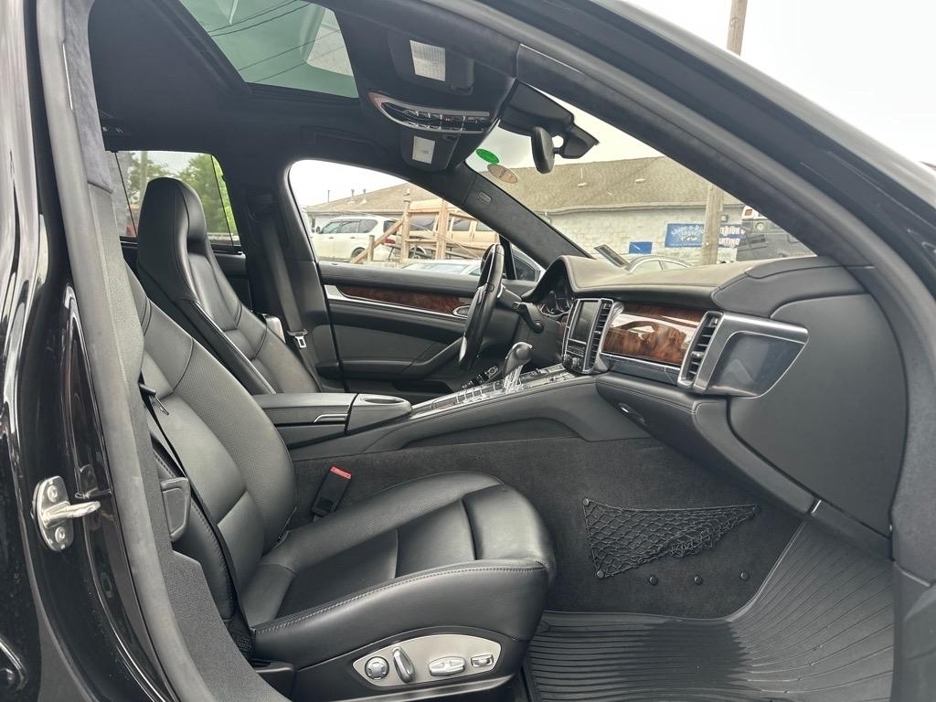 Porsche Panamera Turbo Executive 2014