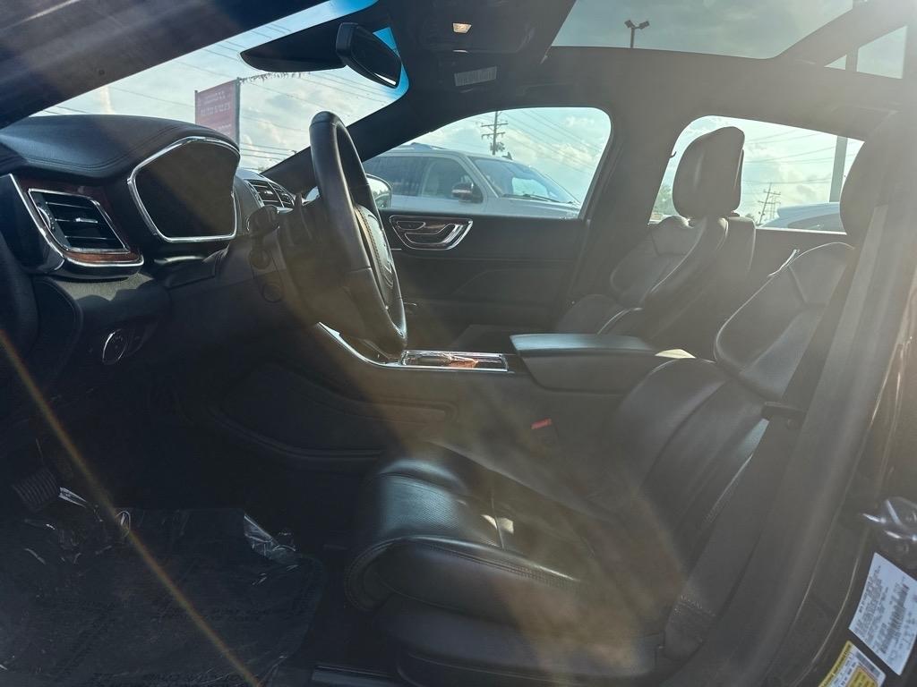 Lincoln Continental Premier AWD 2020