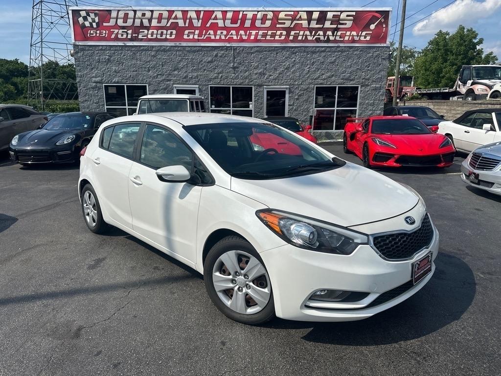 Kia Forte 5-Door LX 2016
