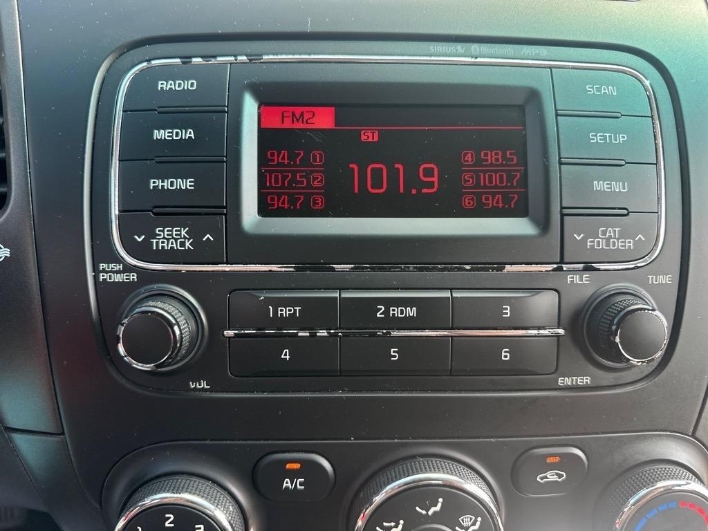 Kia Forte 5-Door LX 2016