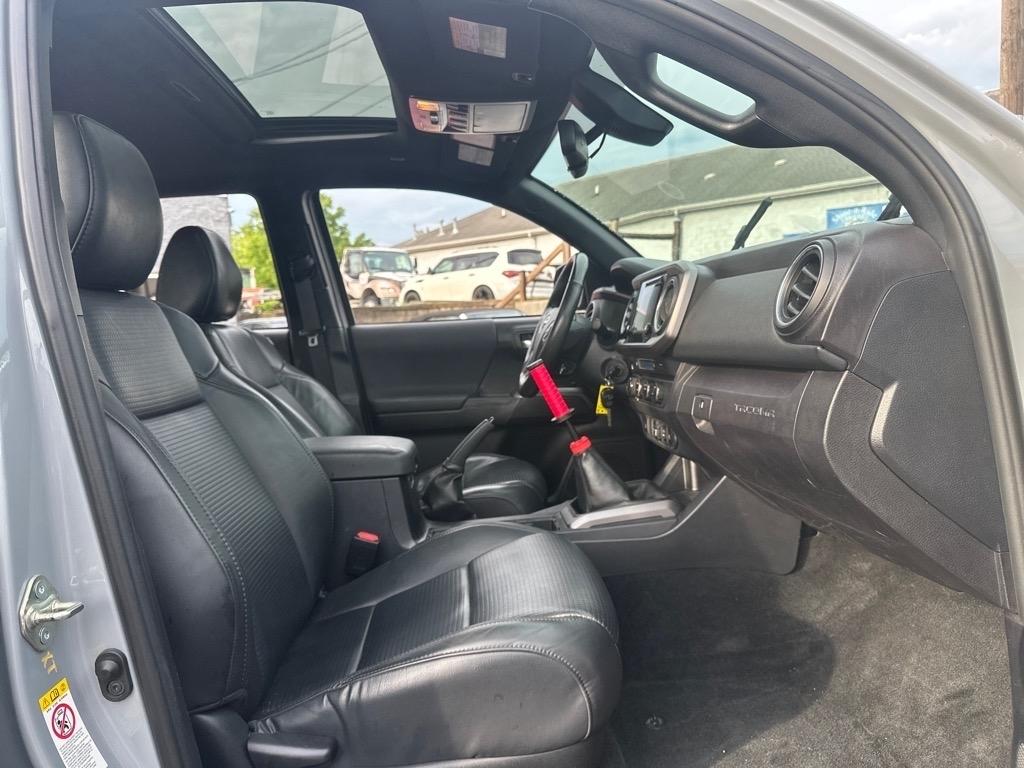 Toyota Tacoma SR5 Double Cab Long Bed V6 6AT 4WD 2019