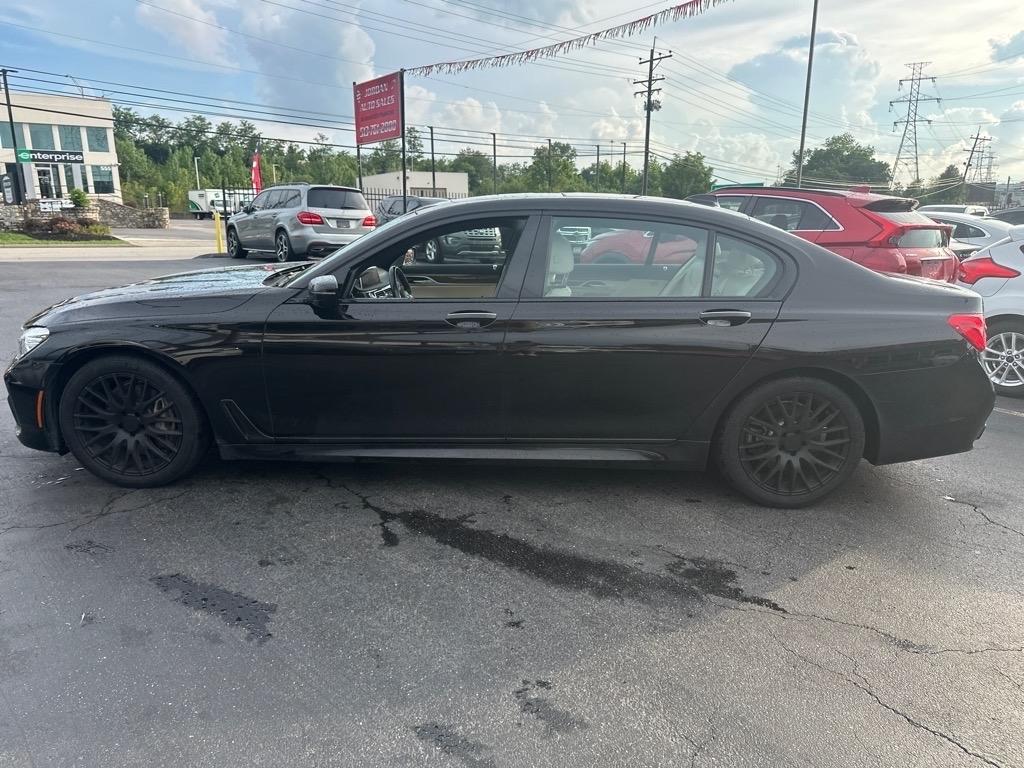 BMW 7-Series 740i xDrive 2019