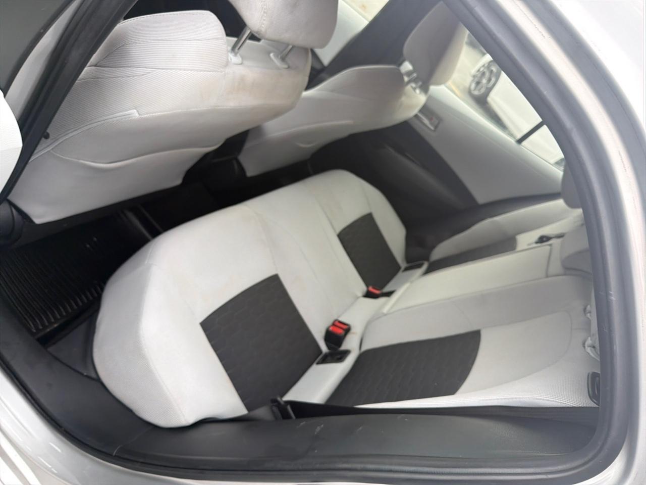 Toyota Corolla XLE CVT 2019