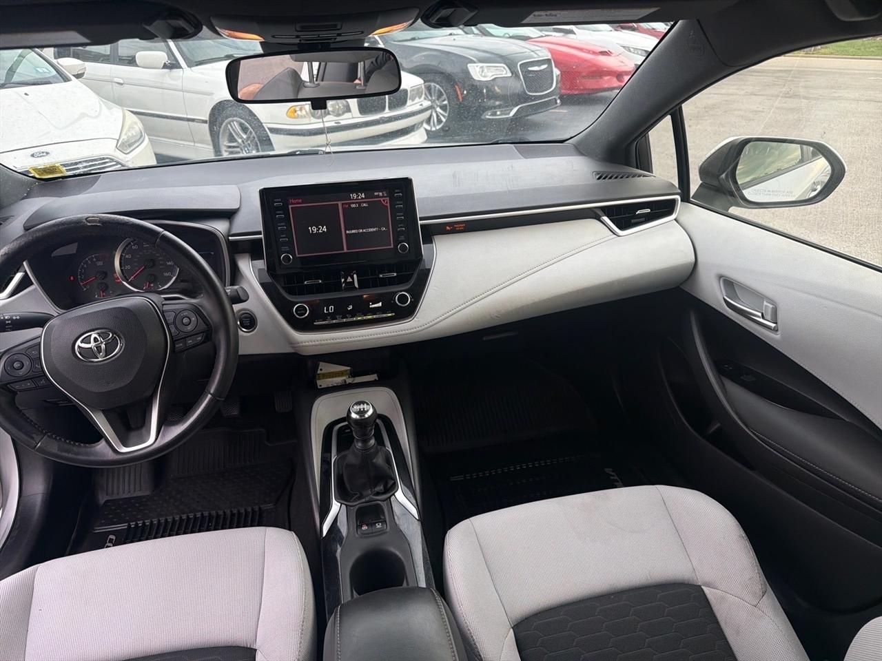 Toyota Corolla XLE CVT 2019
