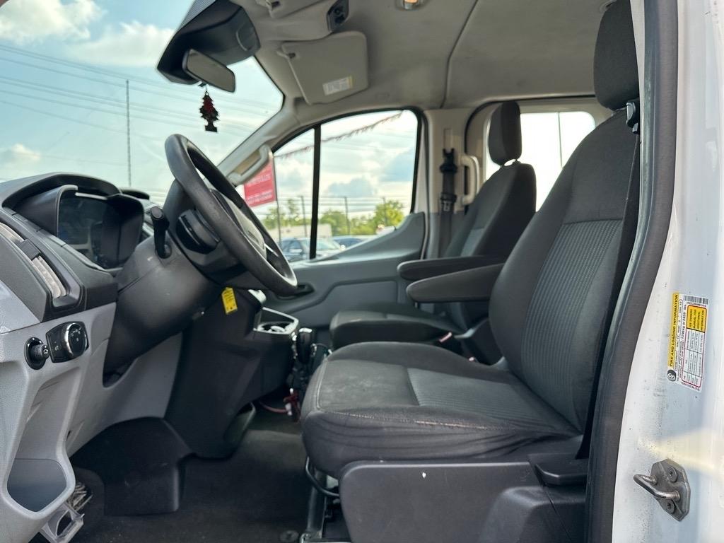 Ford Transit 350 Wagon Low Roof XLT 60/40 Pass. 148-in. WB 2017