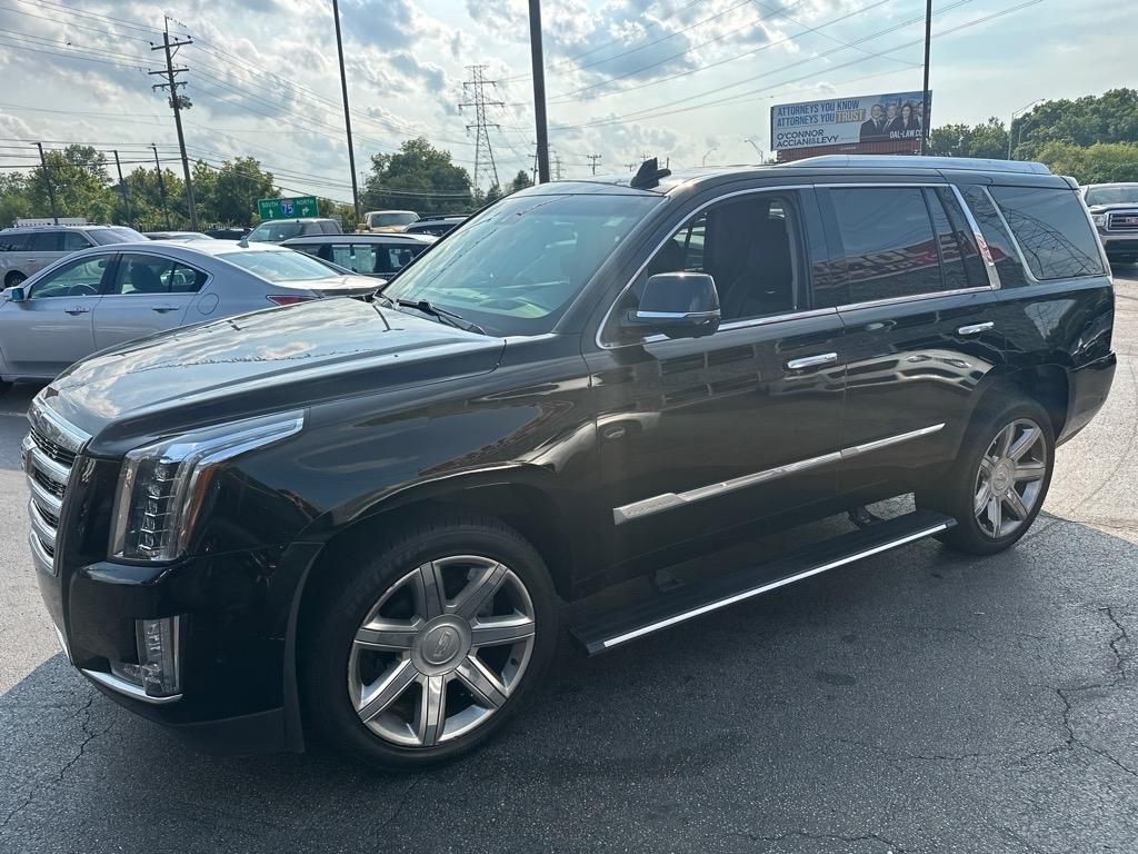 Cadillac Escalade Premium 4WD 2017