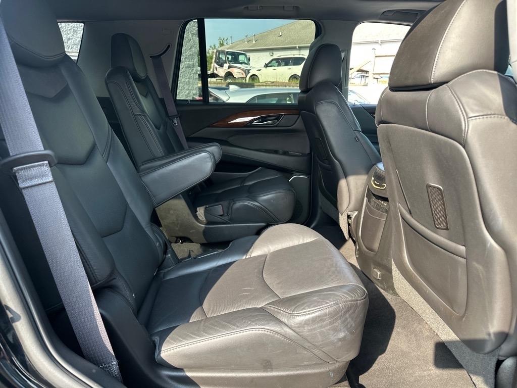 Cadillac Escalade Premium 4WD 2017