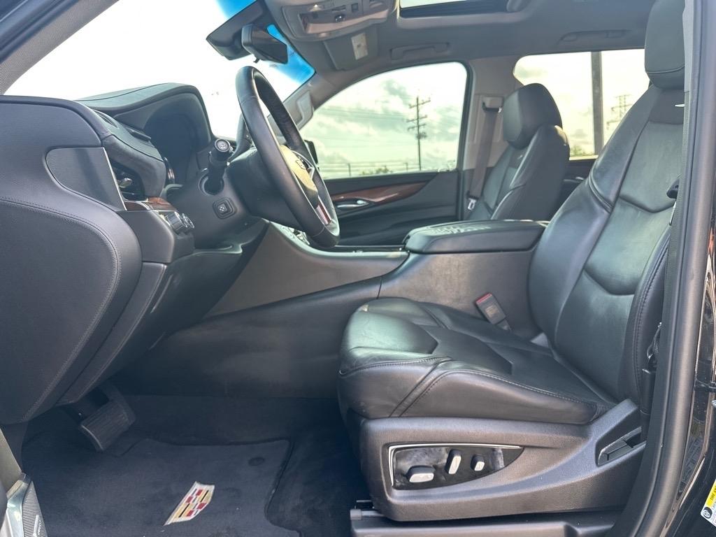 Cadillac Escalade Premium 4WD 2017