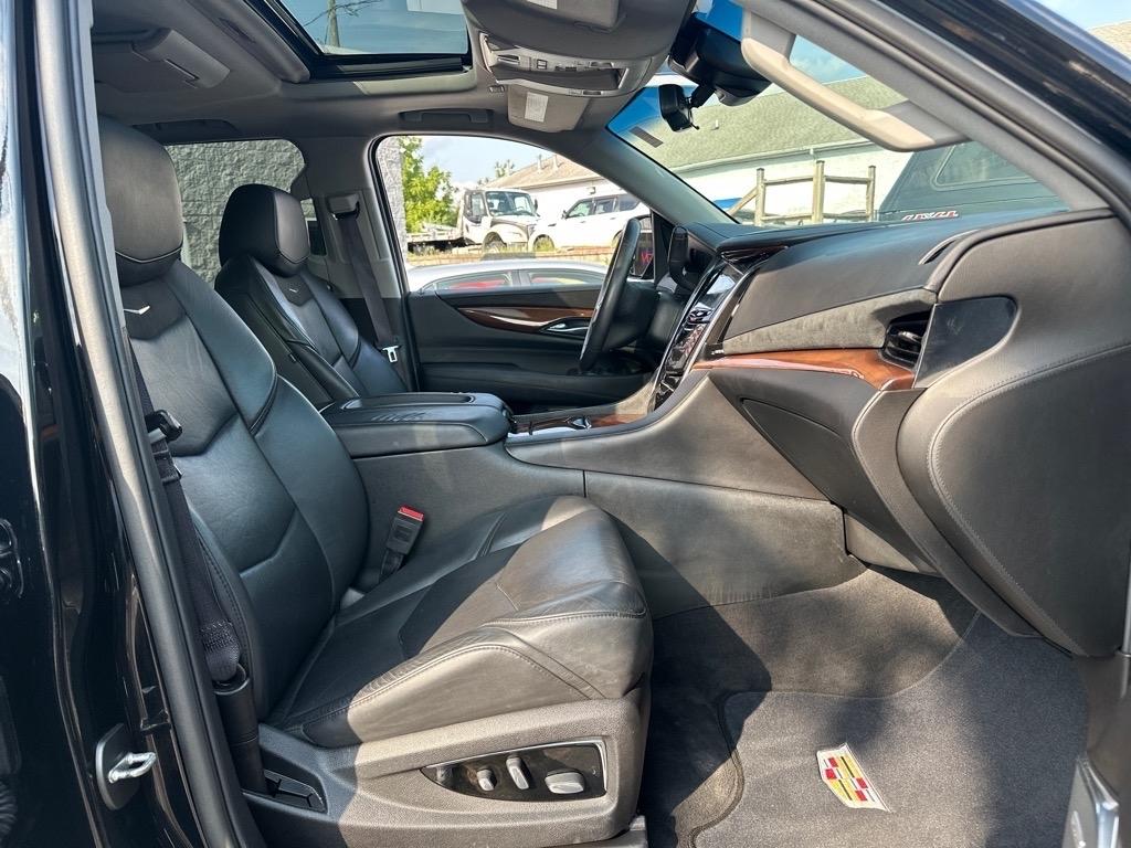 Cadillac Escalade Premium 4WD 2017