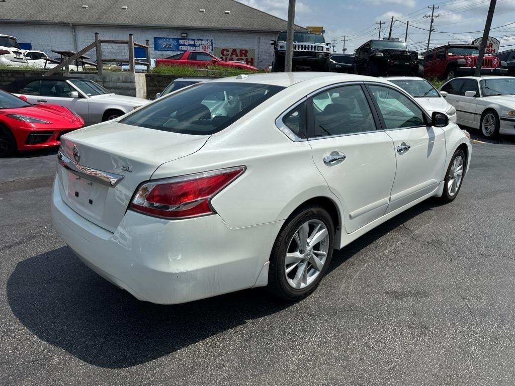 Nissan Altima 2.5 SV 2015