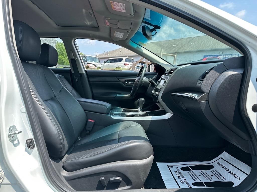 Nissan Altima 2.5 SV 2015
