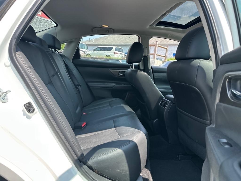 Nissan Altima 2.5 SV 2015
