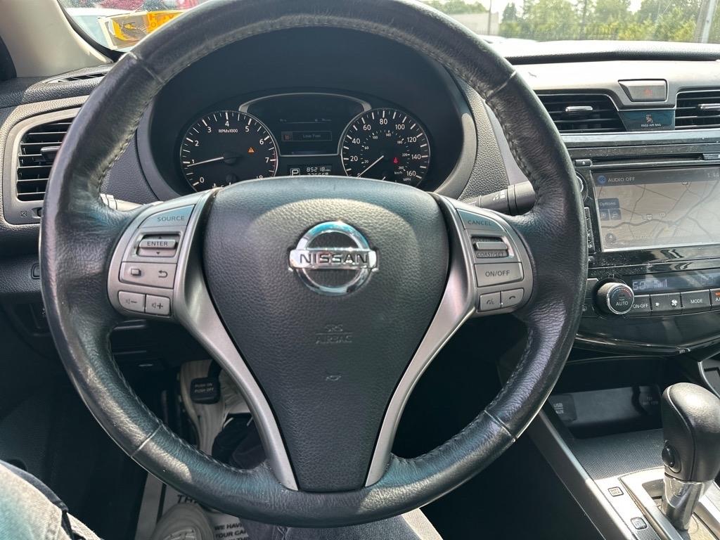 Nissan Altima 2.5 SV 2015