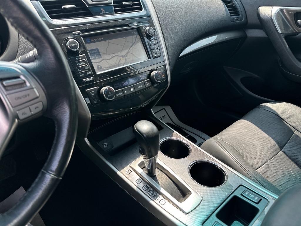 Nissan Altima 2.5 SV 2015