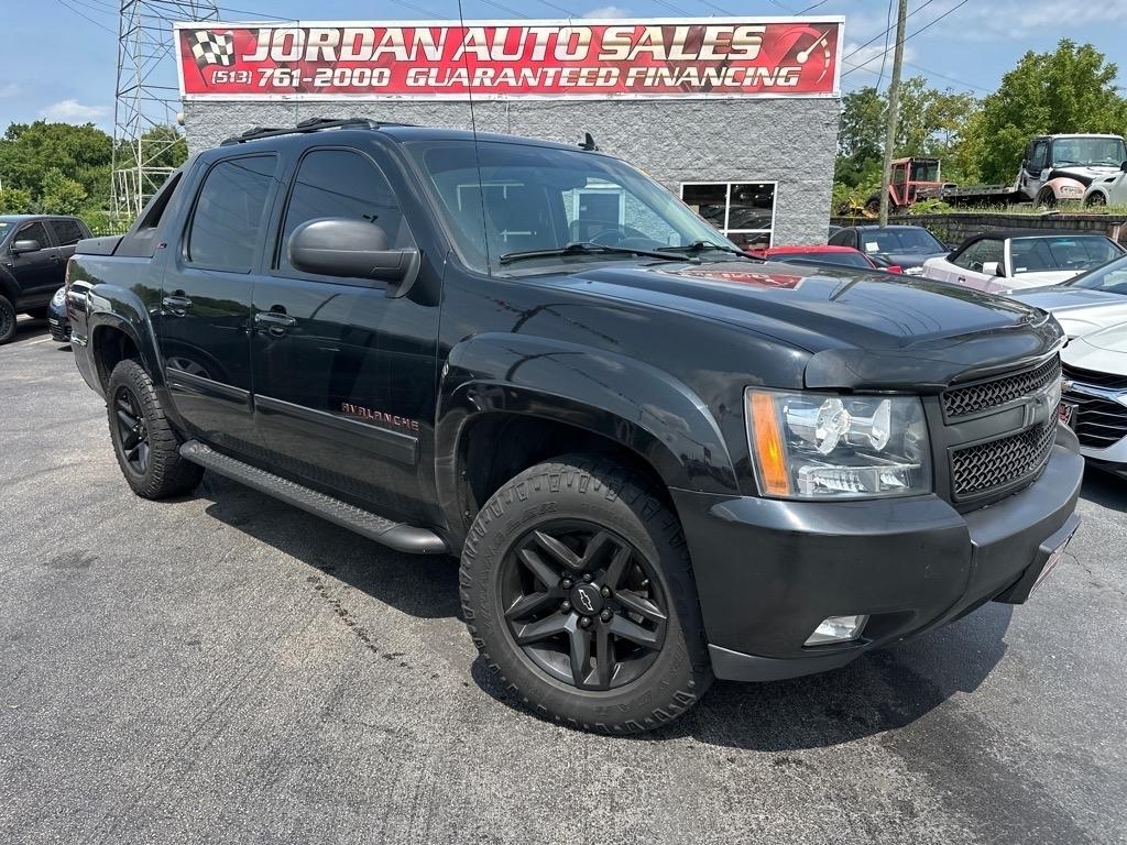 Chevrolet Avalanche LT 4WD 2012