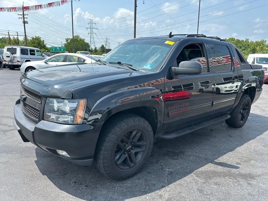 Chevrolet Avalanche LT 4WD 2012