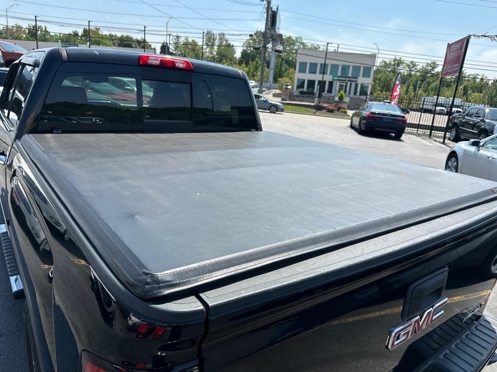 GMC Sierra 1500 Denali Crew Cab Short Box 4WD 2015