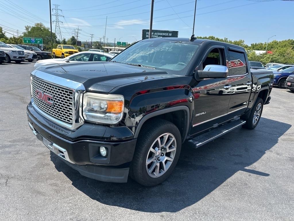 GMC Sierra 1500 Denali Crew Cab Short Box 4WD 2015