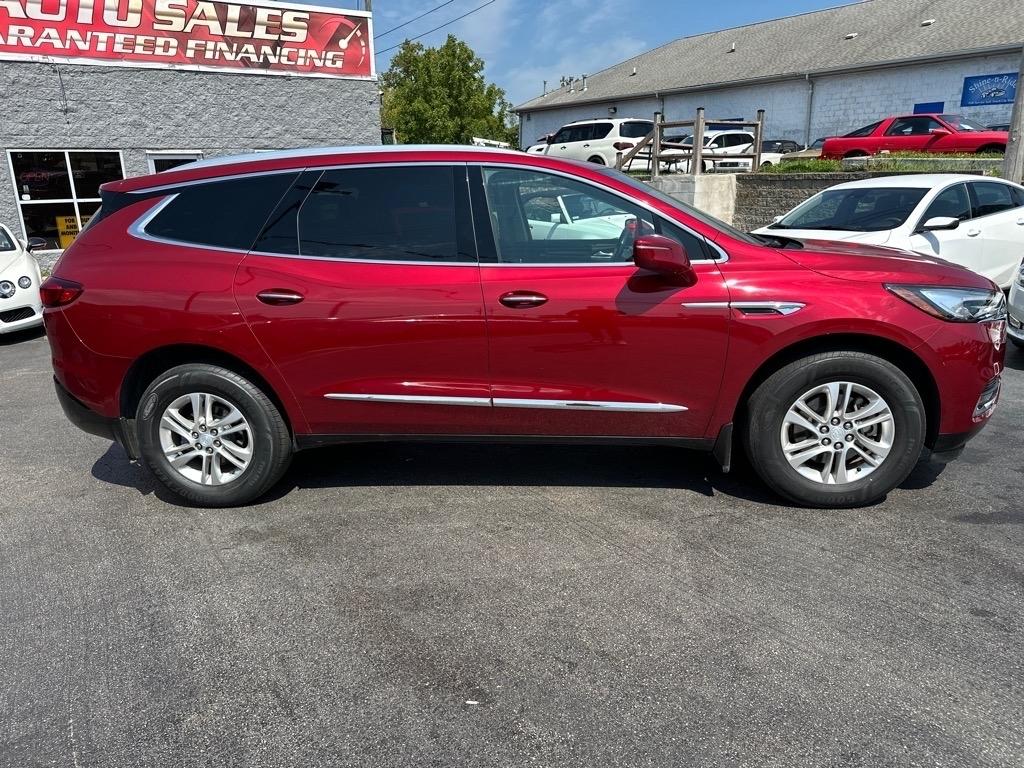 Buick Enclave Essence AWD 2018