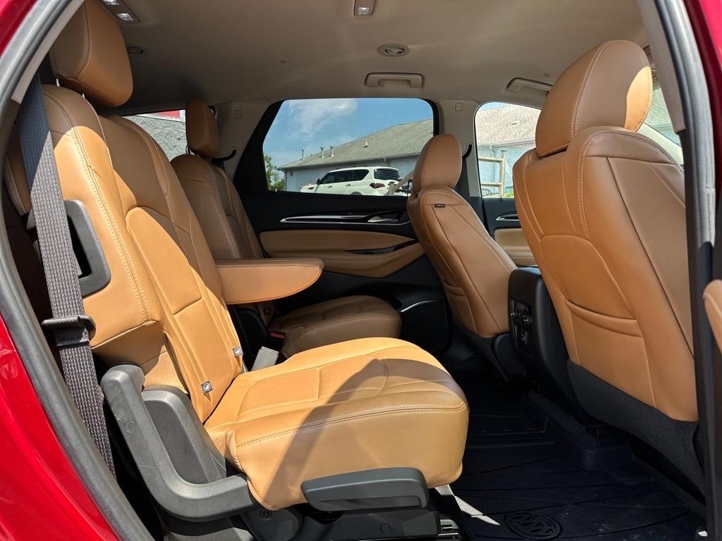 Buick Enclave Essence AWD 2018