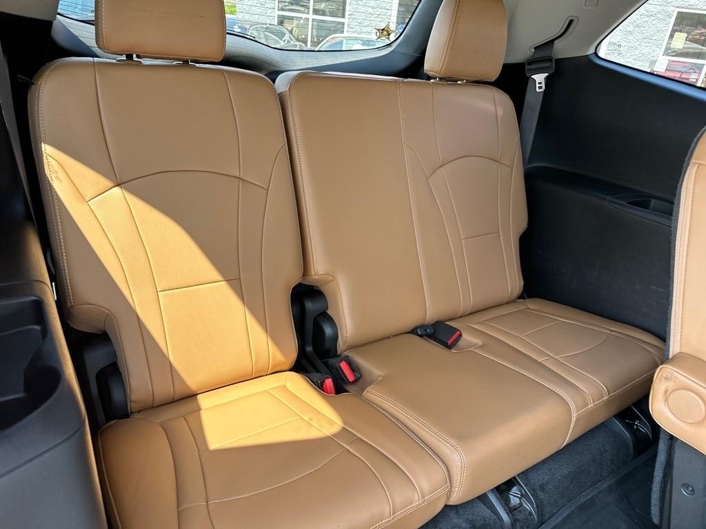 Buick Enclave Essence AWD 2018