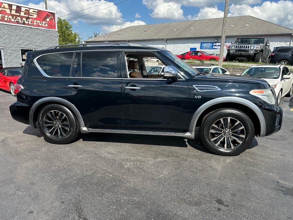 Nissan Armada Platinum AWD 2017