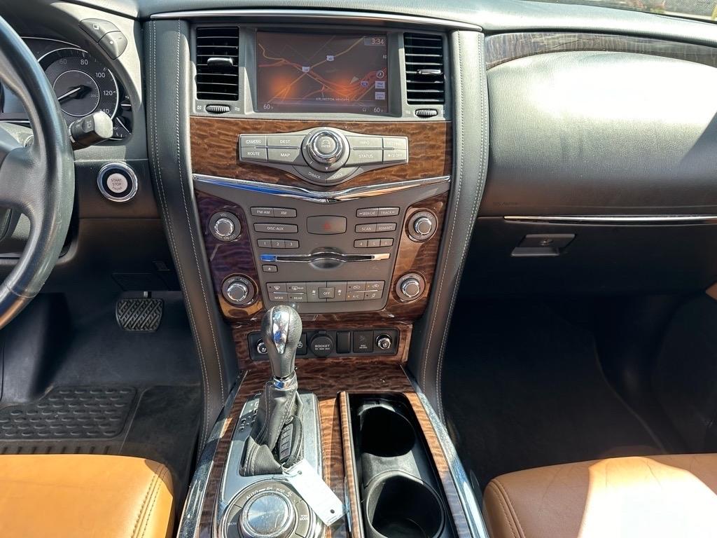 Nissan Armada Platinum AWD 2017
