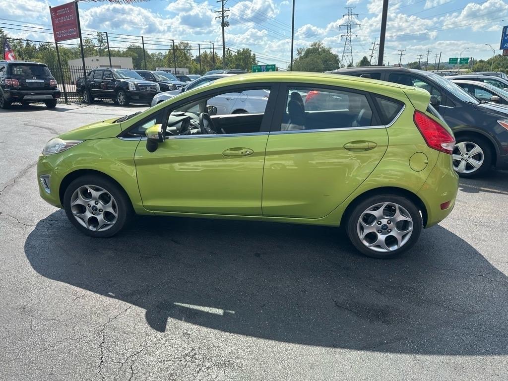 Ford Fiesta SES Hatchback 2011