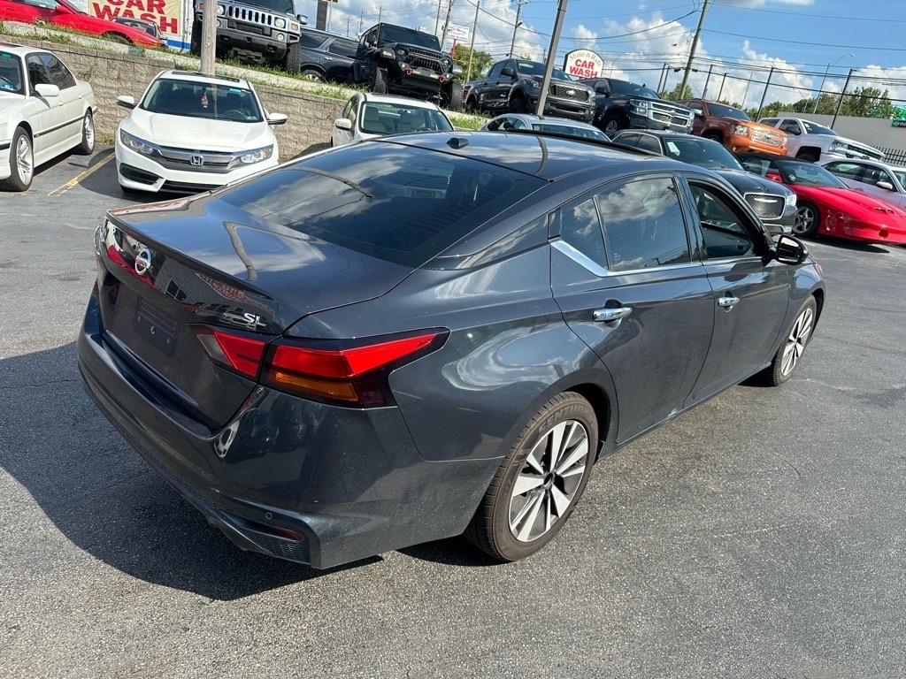 Nissan Altima 2.5 SL 2020