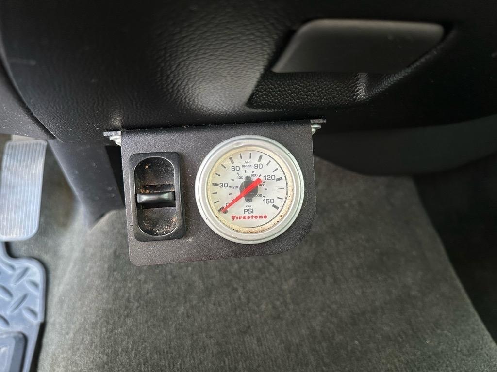 GMC Sierra 1500 SLE Crew Cab Long Box 4WD 2014