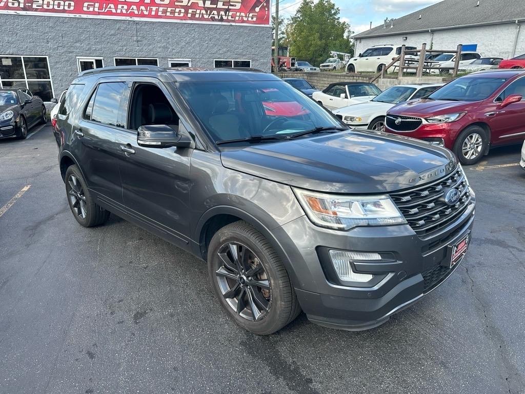 Ford Explorer XLT 4WD 2017