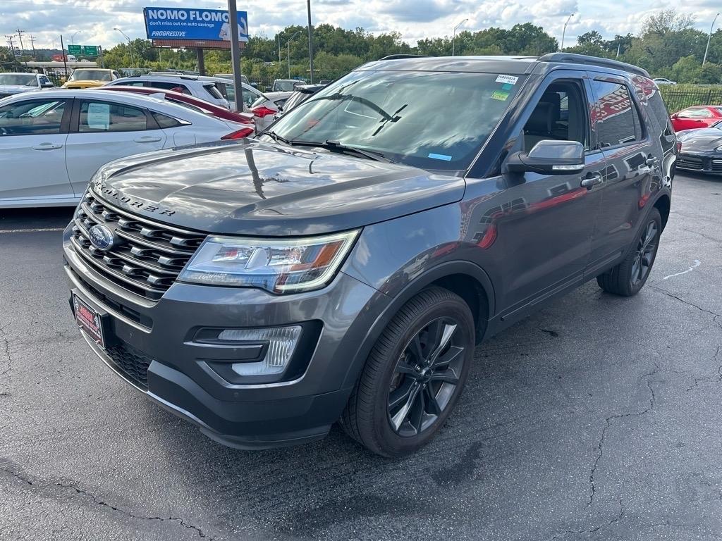 Ford Explorer XLT 4WD 2017