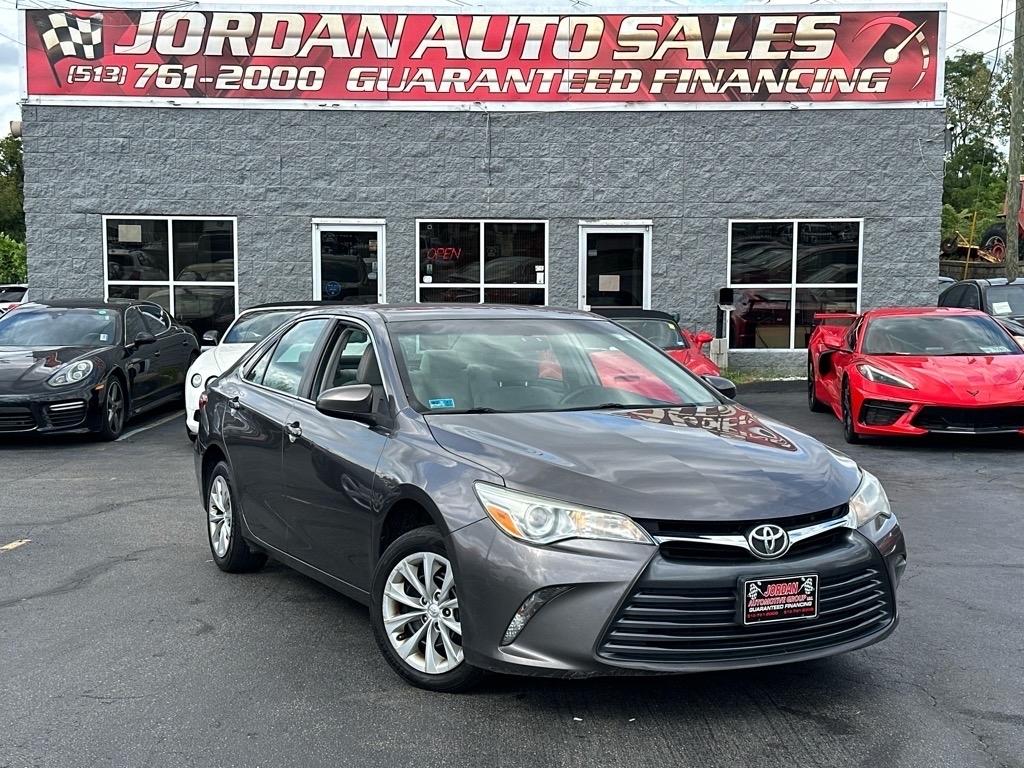 Toyota Camry SE 2015