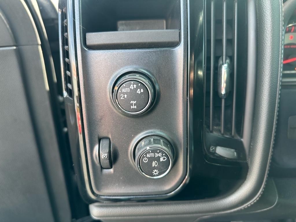 Chevrolet Silverado 1500 LTZ Crew Cab Long Box 4WD 2015