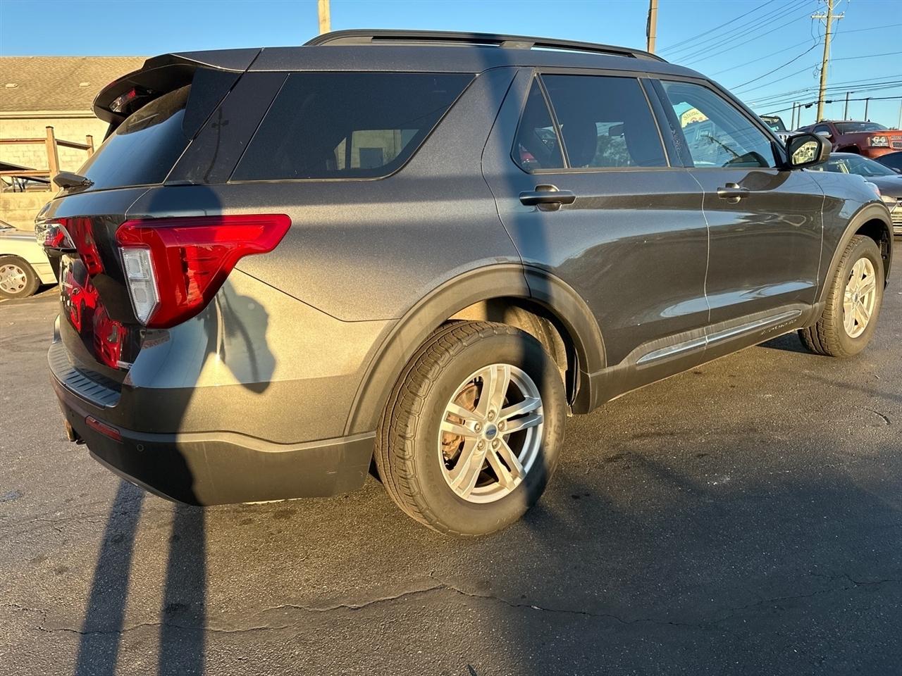 Ford Explorer XLT AWD 2020