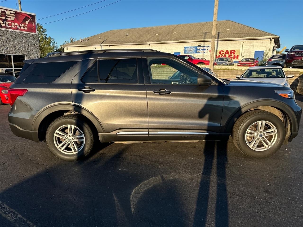 Ford Explorer XLT AWD 2020