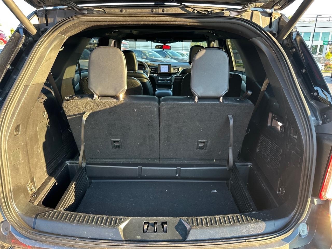 Ford Explorer XLT AWD 2020