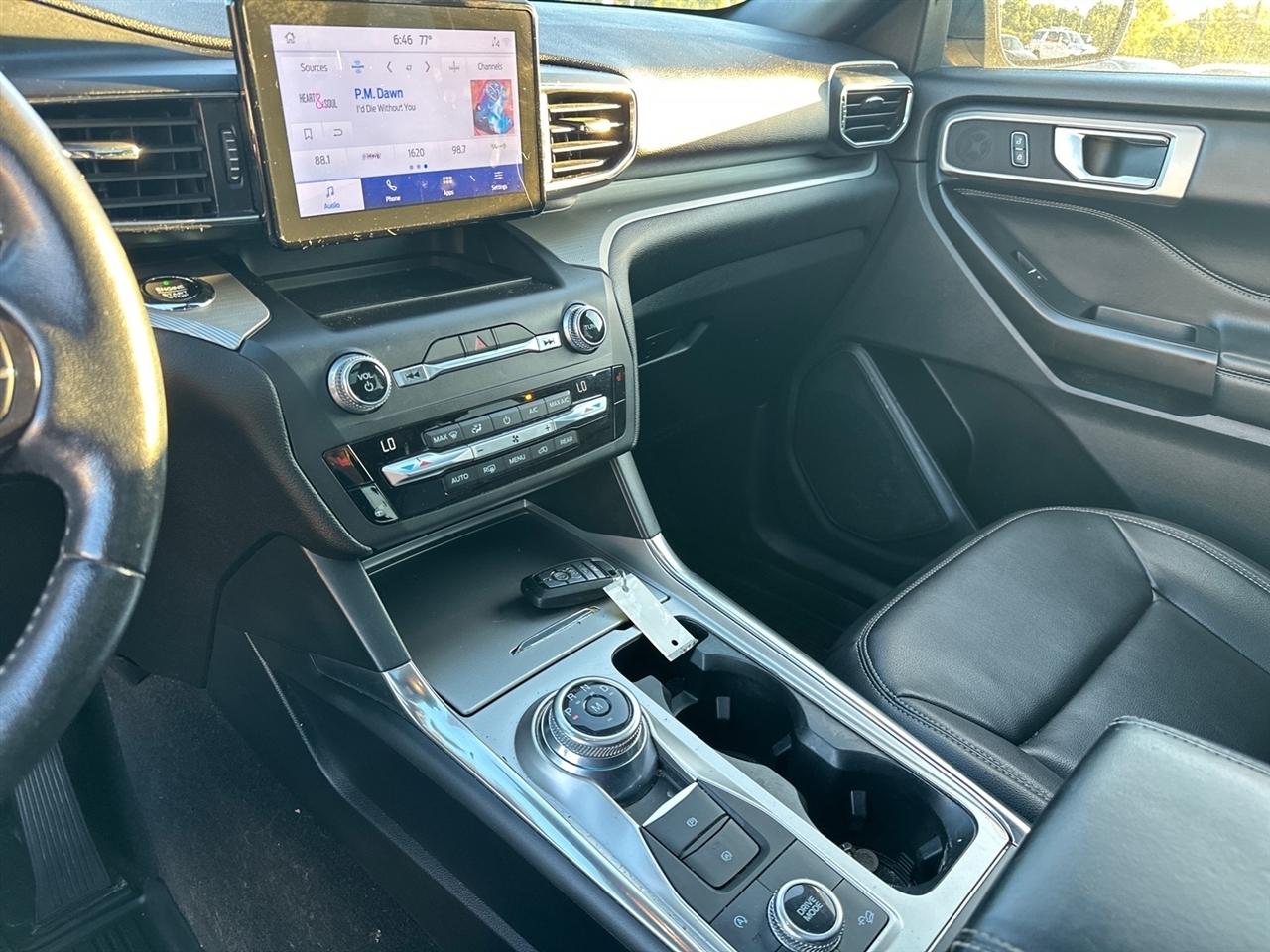 Ford Explorer XLT AWD 2020