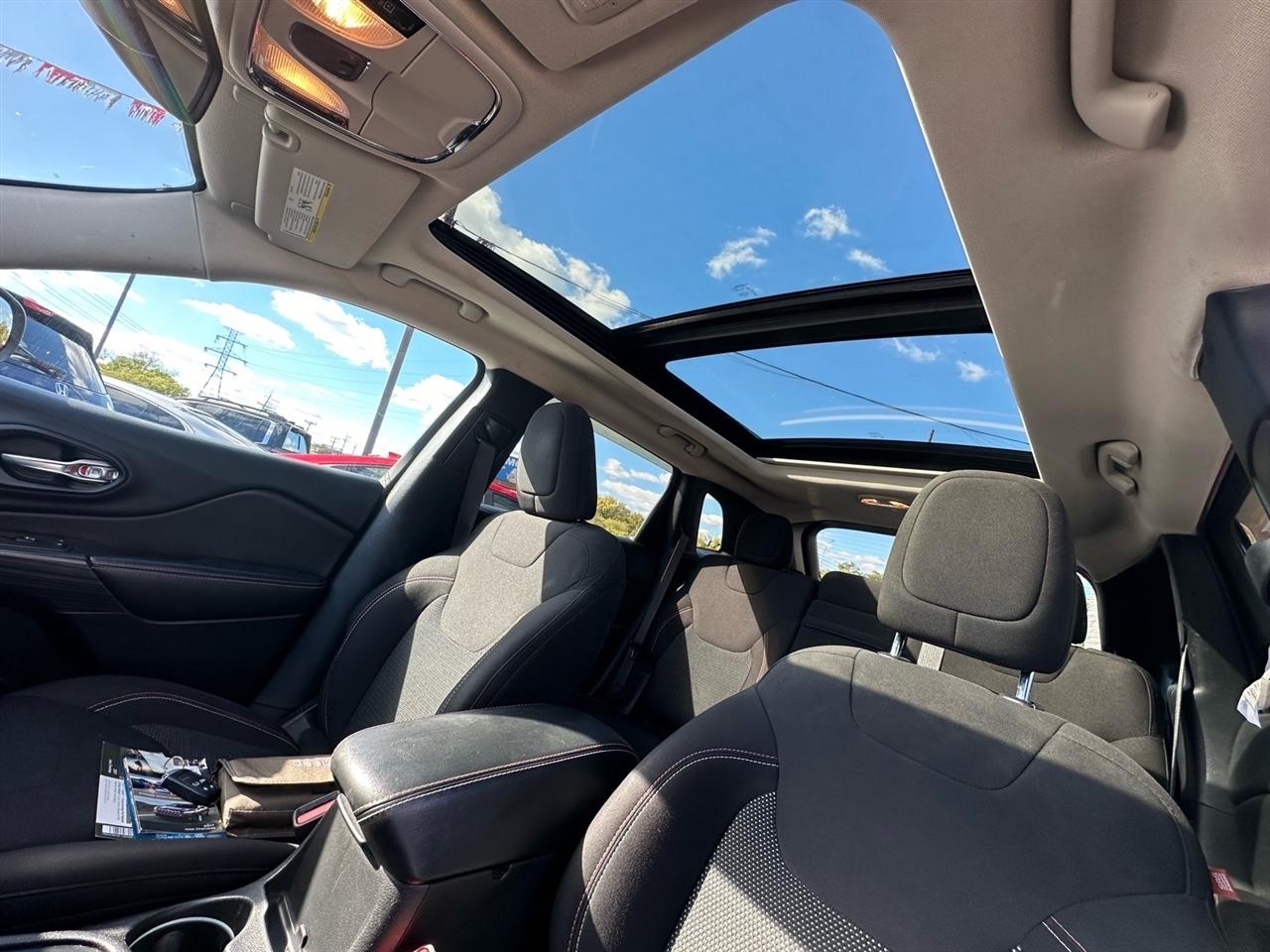 Jeep Cherokee Latitude 4WD 2017