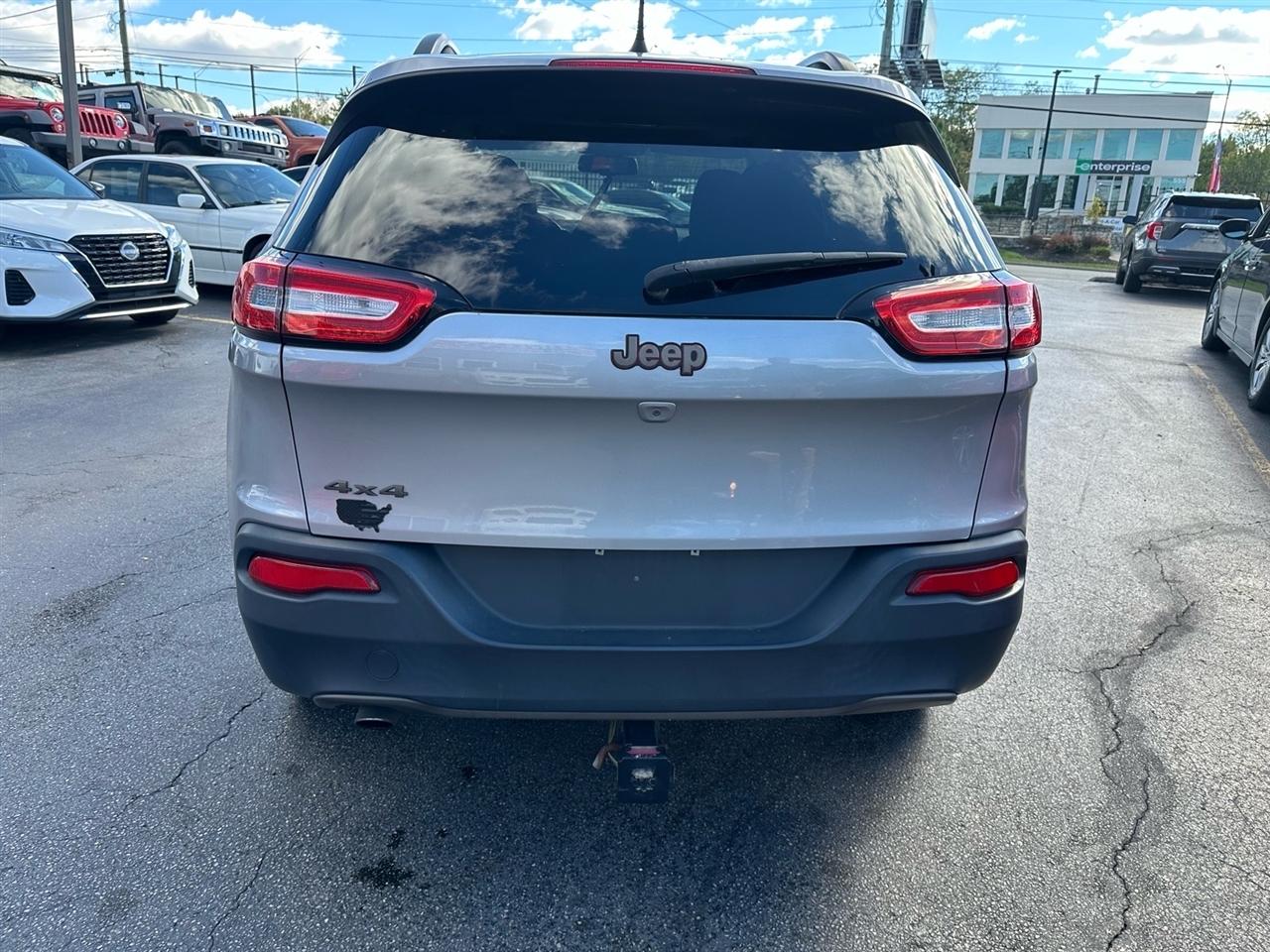 Jeep Cherokee Latitude 4WD 2017
