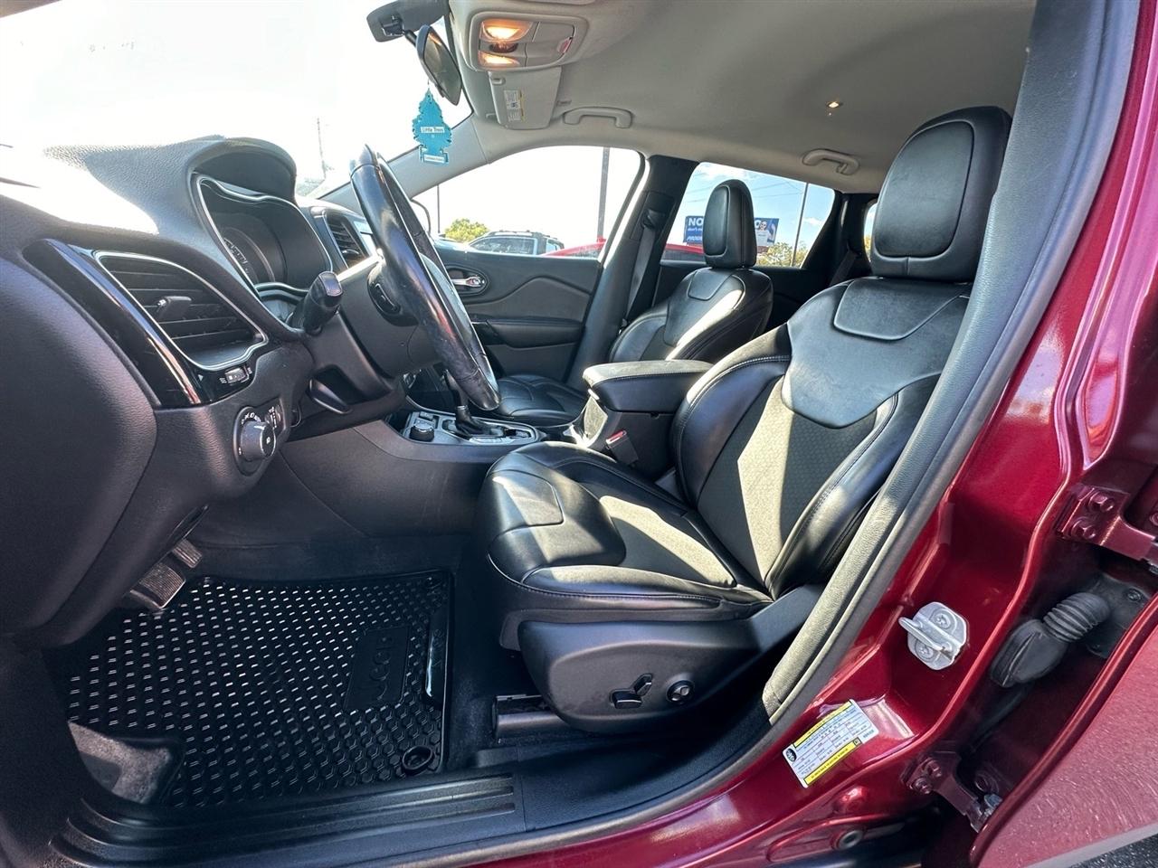 Jeep Cherokee Latitude Plus 4WD 2019
