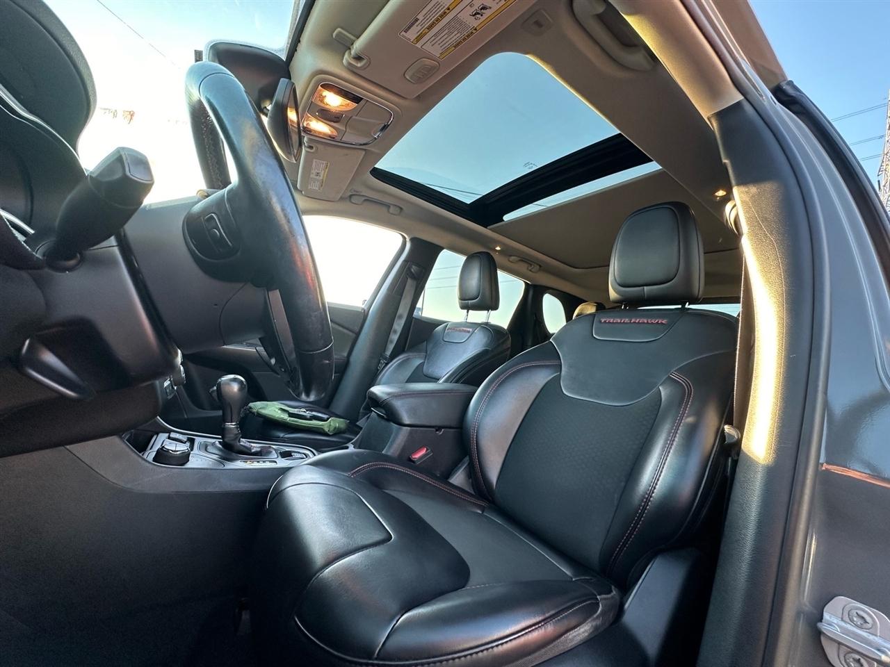 Jeep Cherokee Trailhawk 4WD 2019