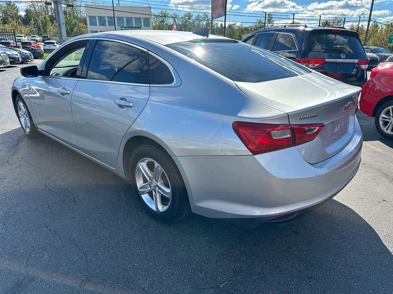 Chevrolet Malibu LS 2021