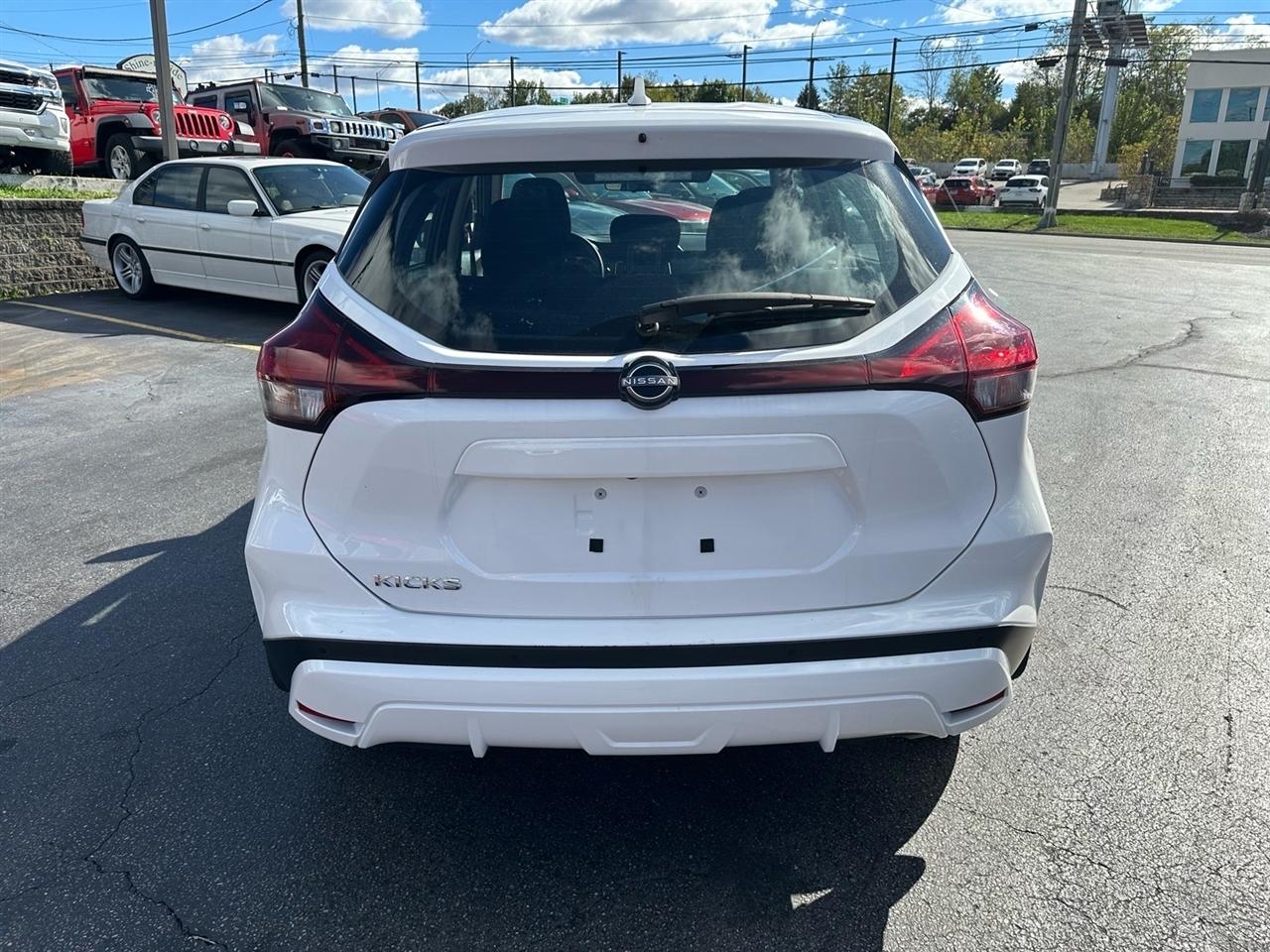 Nissan Kicks S 2024