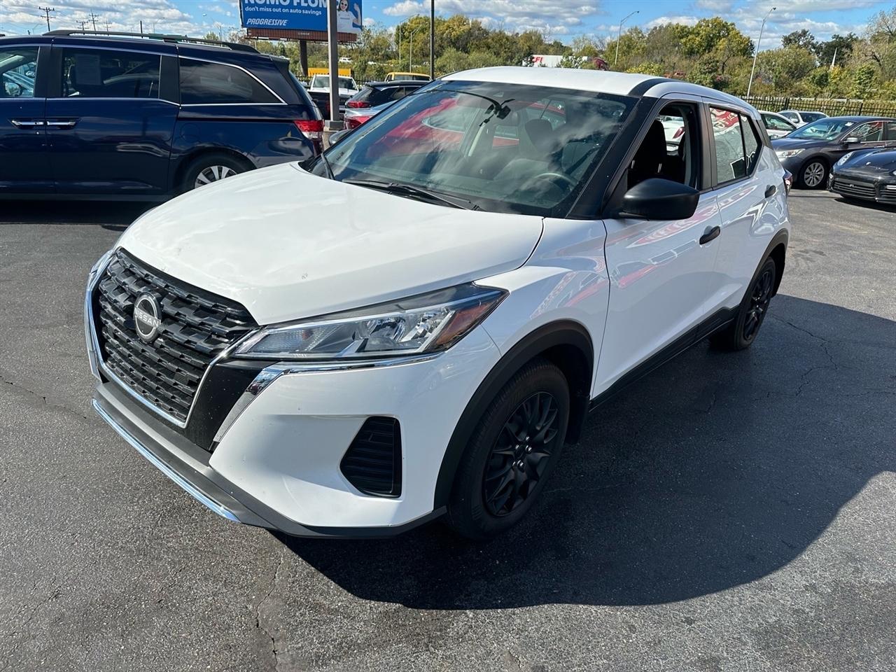 Nissan Kicks S 2024